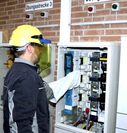 Schalten an elektrischen Anlagen bis 1 kV